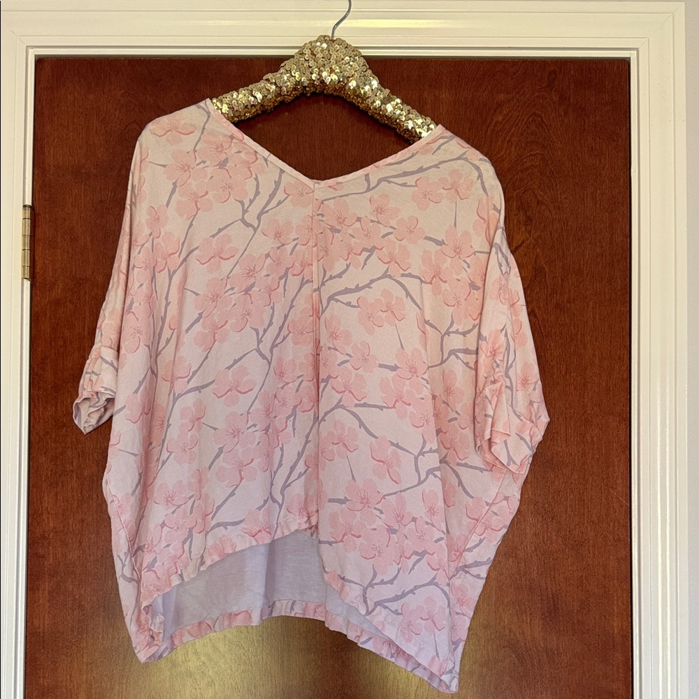 Fighting Eel / Ava Sky Linen Top - Picture 2 of 5